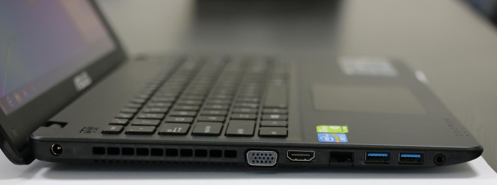 Review Laptop ASUS X552CL SX033D